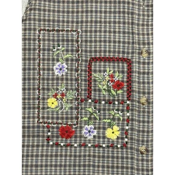 NWT Women's Top Large Plaid Floral Gray Sleeveless Button Up Basic Editions - Picture 2 of 7
